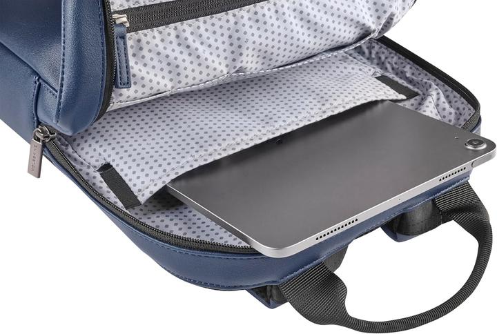 Actual product image Moleskine Classic2.0smallbackpacksapphireblue