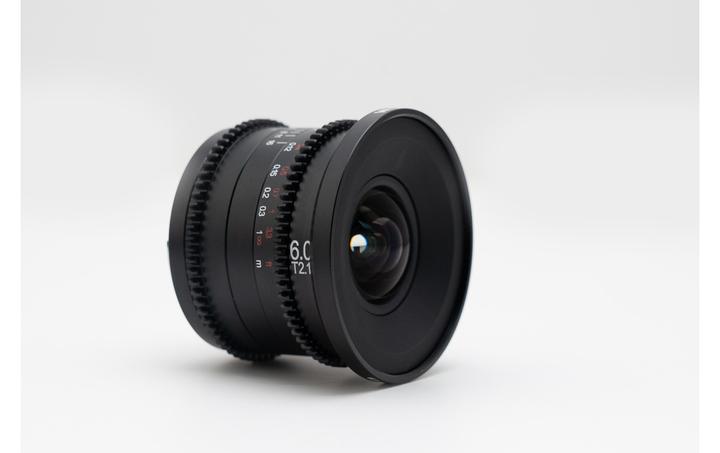 Produktbild Venus Optic Festbrennweite Laowa 6mm T2.1 Zero-D Cine Lens – MFT (Micro Four Thirds, Micro Four Thirds)
