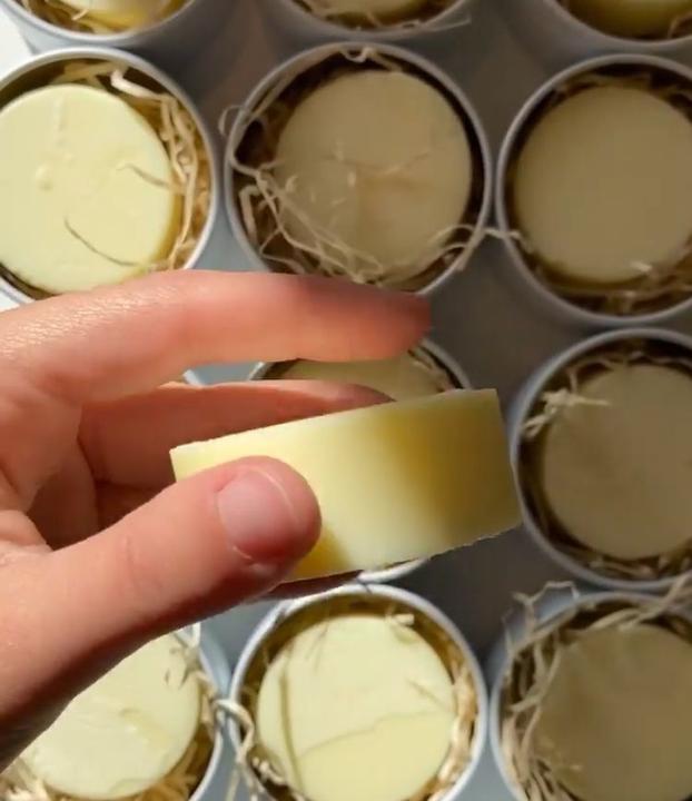 Produktbild Velandia Solid Hair Conditioner 50g