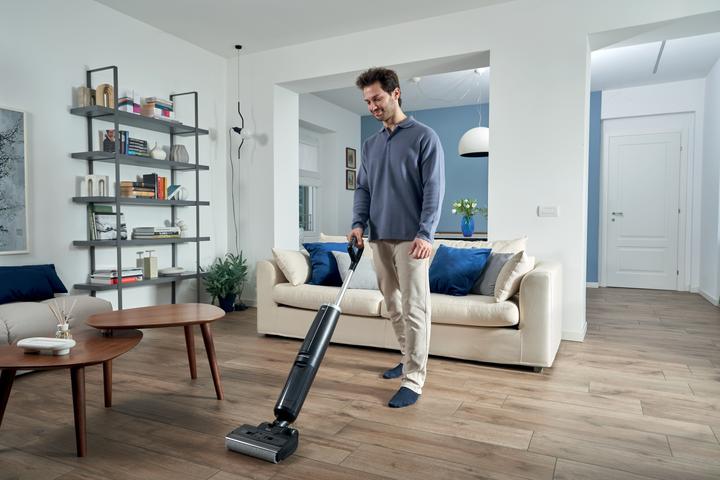Actual product image Hoover HW300 011 (Vacuuming + mopping)