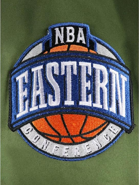 Produktbild Mitchell & Ness M&N Satin Bomber Jacke - FLIGHT Philadelphia 76ers oliv - L (L)