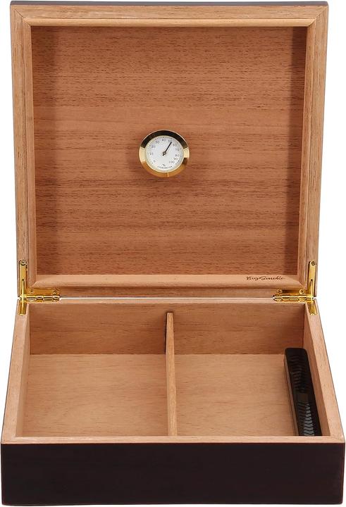 Actual product image Big Smoke Humidor (30)