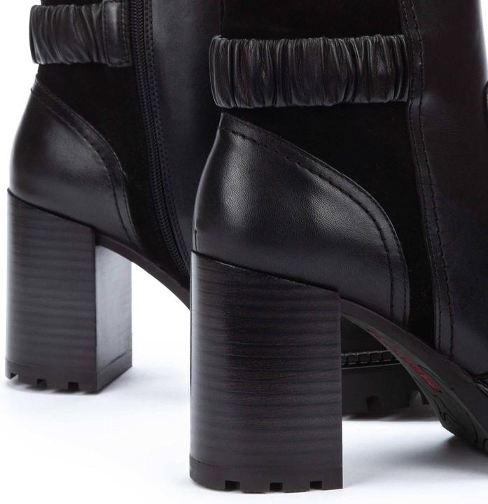 Actual product image Pikolinos Cervera (41)