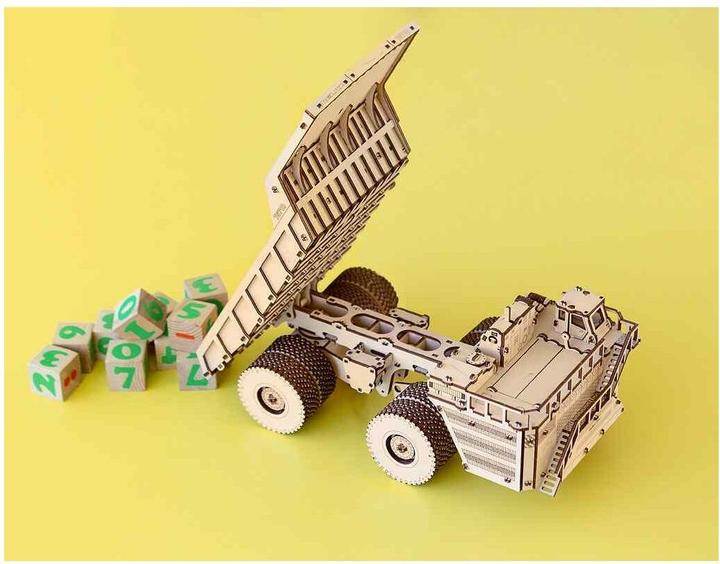 Actual product image Eco Wood Art Dump truck BelAZ 75710