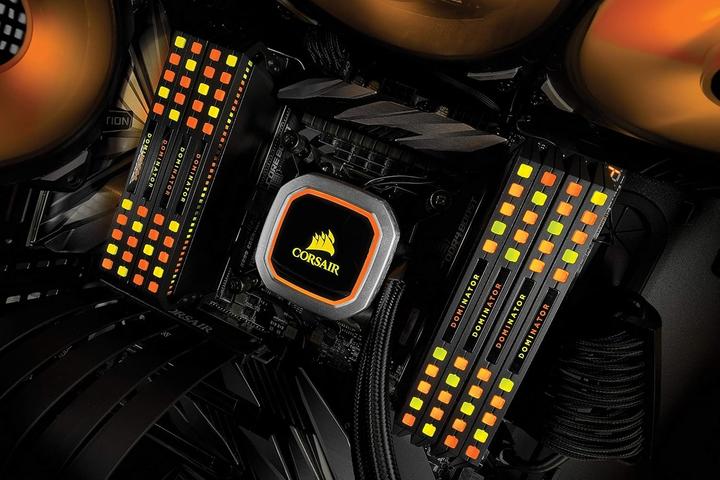 Produktbild Corsair Dominator Platinum RGB (2 x 8GB, 3200 MHz, DDR4-RAM, U-DIMM)