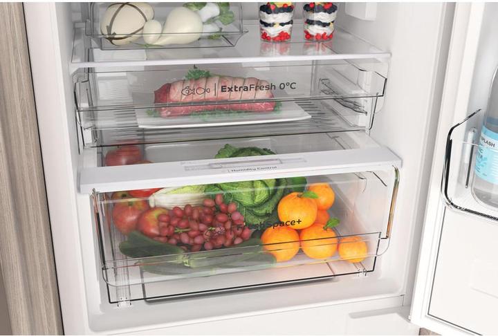 Actual product image Indesit INC18 T332 (250 l)