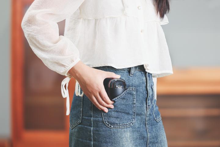 Immagine prodotto Boya BY-WM3T-U2 - Kit per Type-C 2 x trasmettitore / 1x ricevitore / 1x custodia (BY-WM3T-U2)