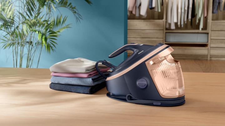 Actual product image Philips PerfectCare Dampfbügelstation 7000 Series (3120 W, 650 g/min)