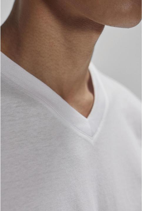 Actual product image B&C 150 (L)