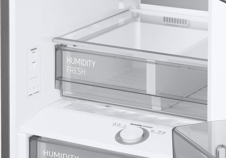 Actual product image Samsung RB38C7AGWS9/EF (387 l)