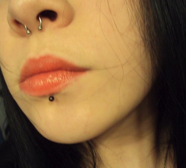 Produktbild Hermex Circular Barbell Piercing Edelstahl mit Zirkonia - Blau (Edelstahl)