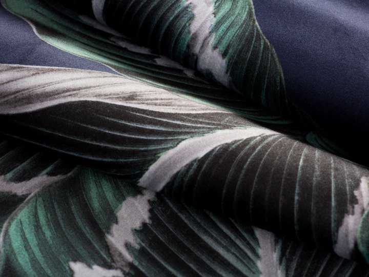 Actual product image CXL by Christian Lacroix Camargue (140 x 10 x 120 cm)