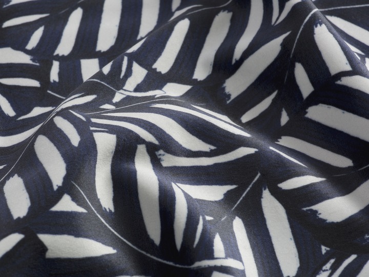 Actual product image CXL by Christian Lacroix Camargue (140 x 10 x 120 cm)