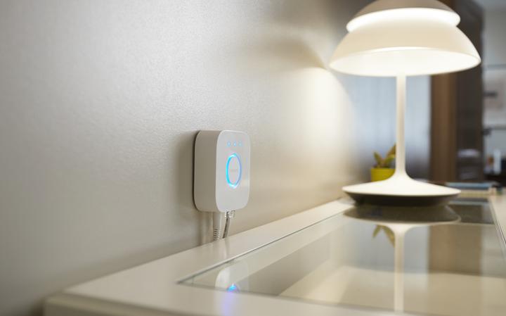 Produktbild Philips Hue White Ambiance Starter Set (E27, 11 W, 1100 lm, 3 x, F)