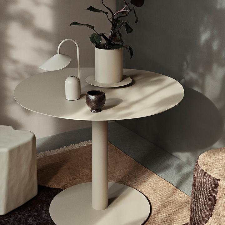 Immagine prodotto Ferm Living Arum portatile (240 lm)