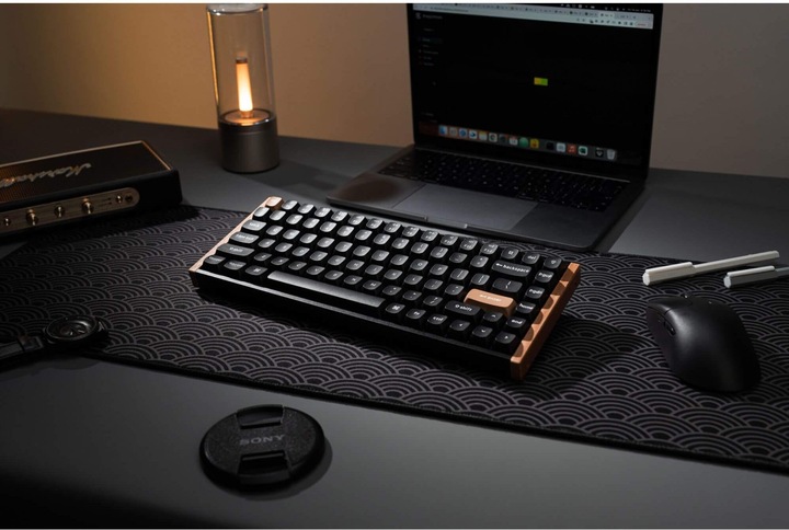 Actual product image Keychron K2 HE (US, Cable, Wireless)
