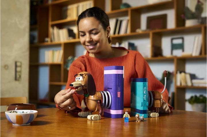 Image du produit LEGO Toy Story : serre-livres Slinky (43301, LEGO Disney)