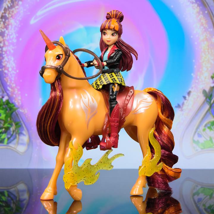 Actual product image Unicorn Academy Valentina and unicorn Cinder (with real mane and tail and brush)