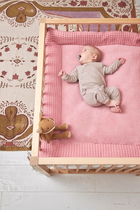 Actual product image Meyco Baby Waffle Teddy Playpen Pad - old pink (80 cm, 80 cm)