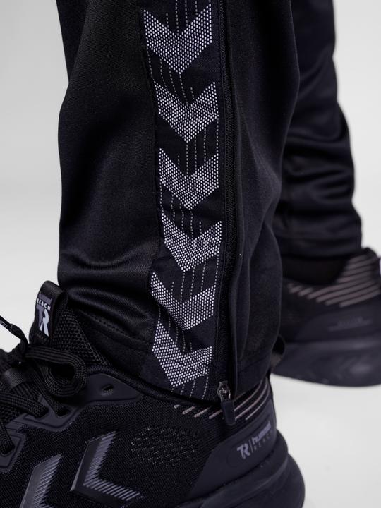 Actual product image hummel Hmlauthentic Pl Pants (M)