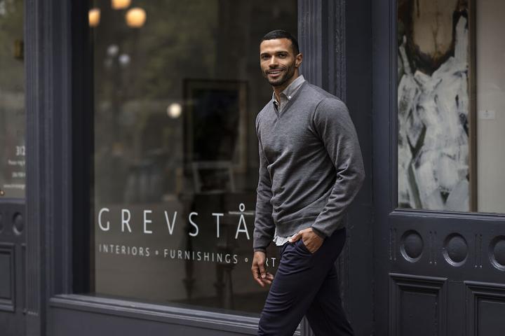 Actual product image Cutter & Buck Everett V-neck Men (XXL)