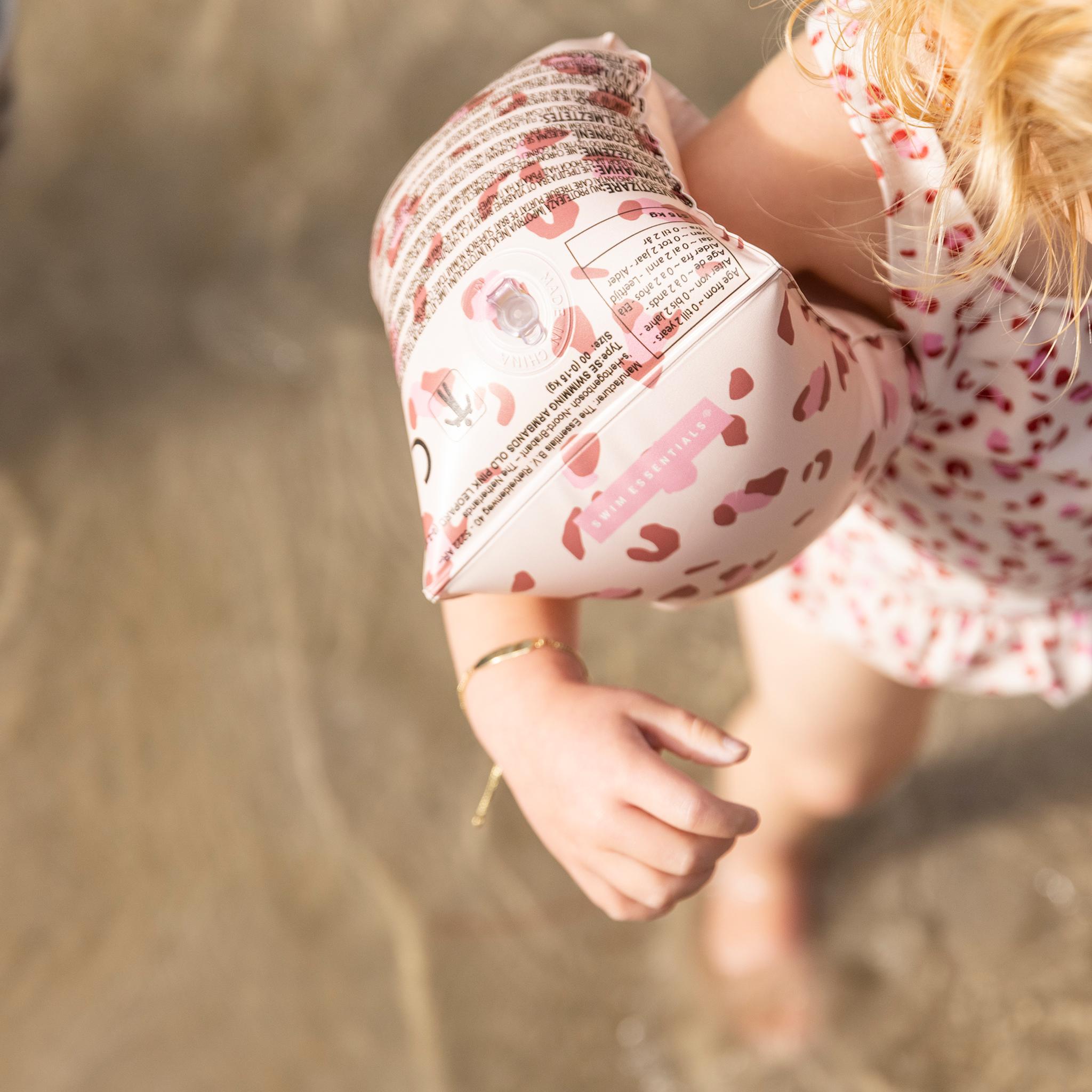 Thumbnail - Swim Essentials, Schwimmhilfe