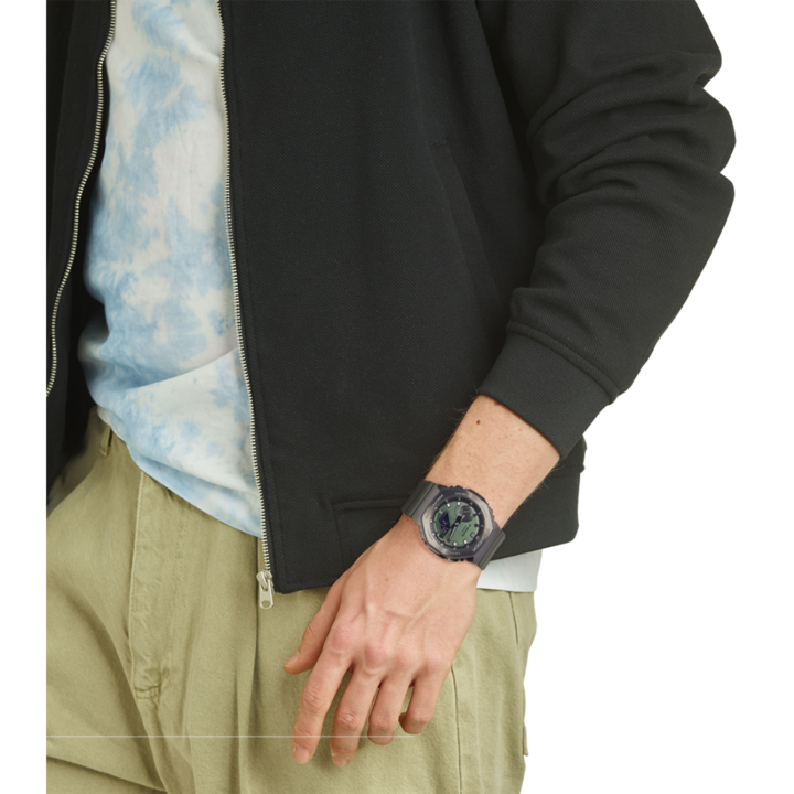 Produktbild G-Shock GM-2100B-3AER (Digitaluhr, Analoguhr, 44.40 mm)