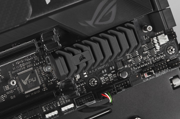 Produktbild Corsair MP600 PRO XT (1000 GB, M.2 2280)