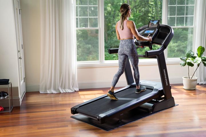 Actual product image Horizon Fitness 7.0AT