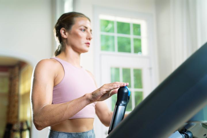 Actual product image Horizon Fitness 7.0AT