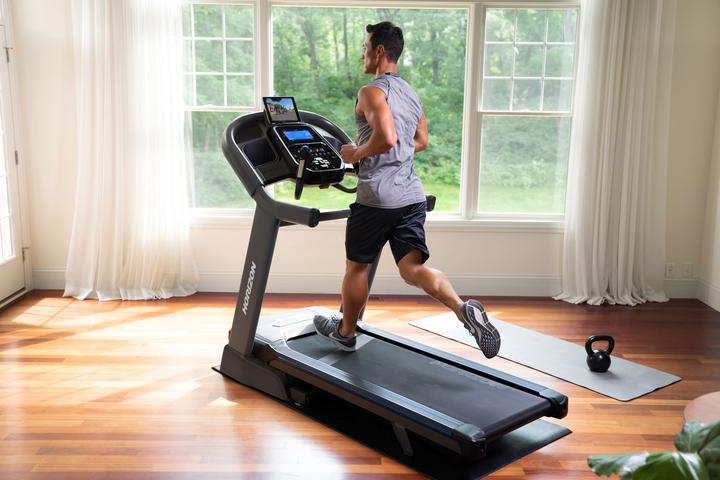 Actual product image Horizon Fitness 7.0AT