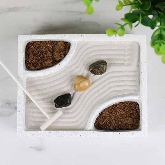 Actual product image Gift Republic Zen Garden Kit - Home Decoration (17 cm, 12.50 cm)