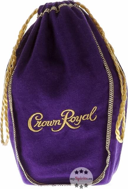 Immagine prodotto Crown Royal Fine de Luxe (Miscelato Whisky, 1 x 70 cl)