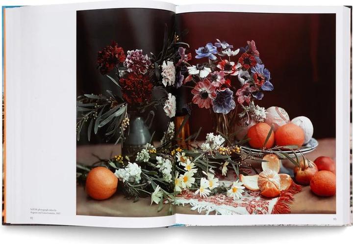 Produktbild The Colors of Life (Englisch, Gestalten, Robert Klanten, Stuart Humphryes, 2023)