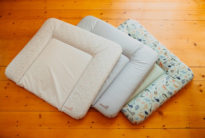 Actual product image Geuther Changing pad (75 x 85 cm)