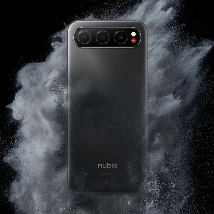 Actual product image Nubia Air / 8GB / 256GB / Gold (256 GB, Beige, Sand, titanium desert, 6.78", Dual SIM, 5G)