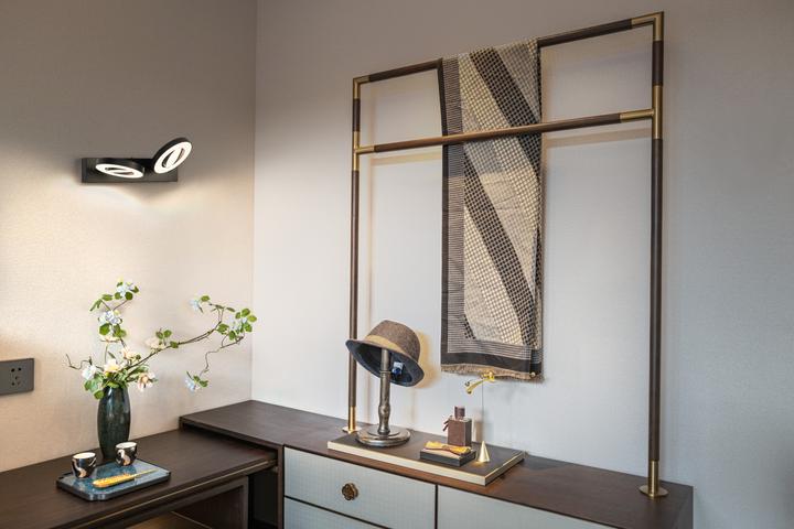 Actual product image Ledvance LEDV LED ceiling light (440 lm)