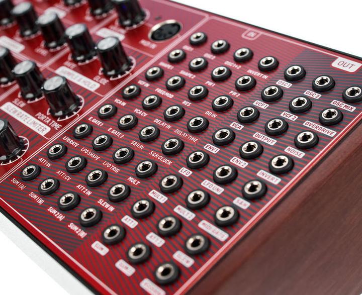 Actual product image Behringer Neutron
