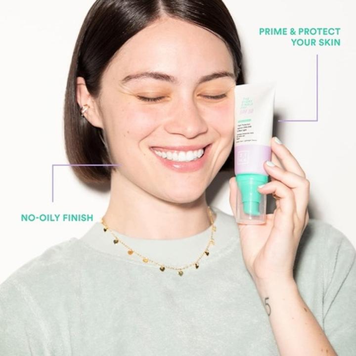 Immagine prodotto 3INA Makeup The Every Single Day SPF50 Crema idratante per il viso con acido ialuronico 50ml (Crema solare viso, SPF 50, 50 ml, 67 g)