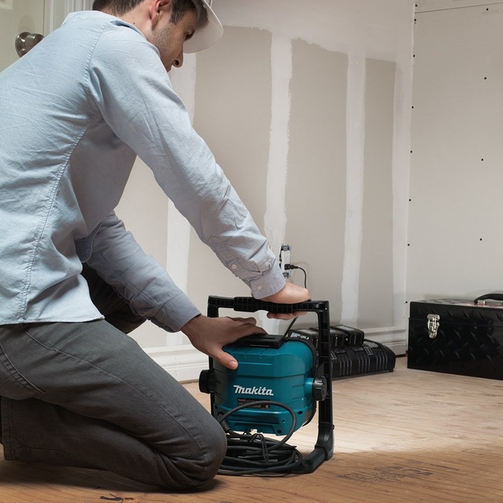 Actual product image Makita Construction spotlight (750 lm)