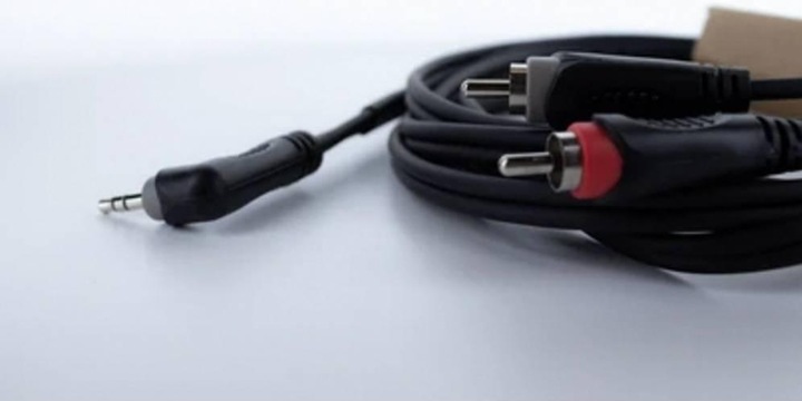 Actual product image Cordial 14860 Klinke / Cinch Audio Y-Adapter (1x Klinkenstecker 3.5 mm - 2x Cinc
