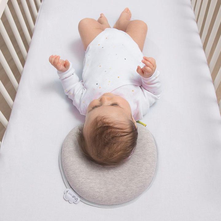 Immagine prodotto Babymoov Lovenest Fresh Plus piumone e cuscino poggiatesta per neonati + fasciatoio monouso GRATUITO