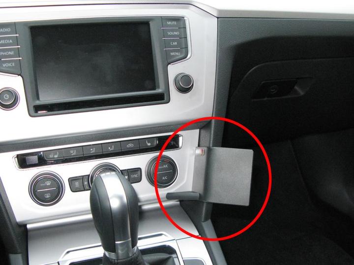 Brodit ProClip für Volkswagen Passat / Arteon
