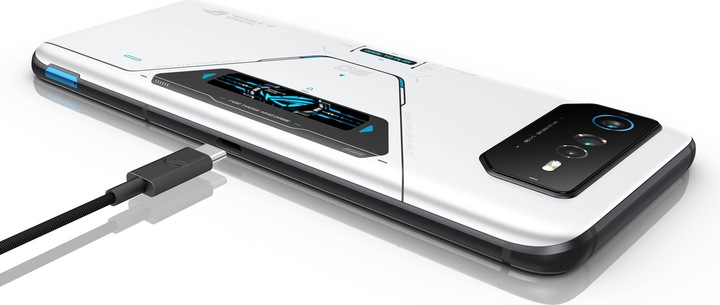 Image du produit ASUS ROG Phone 6 Pro (512 Go, Storm White, 6.78", Double SIM, 50 Mpx, 5G)