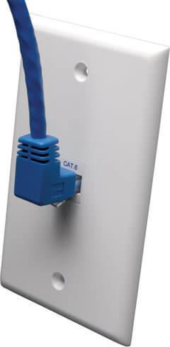 Produktbild Eaton Up-Angle Cat6 Gigabit Molded UTP Ethernet Cable RJ45 Right-Angle Up M to RJ45m Blue (CAT6, 1.52 m)