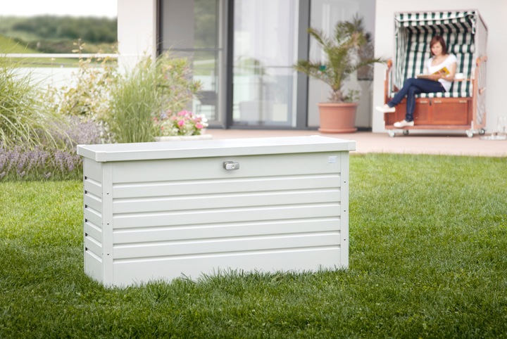 Actual product image Biohort LeisureBox 200, silver metallic