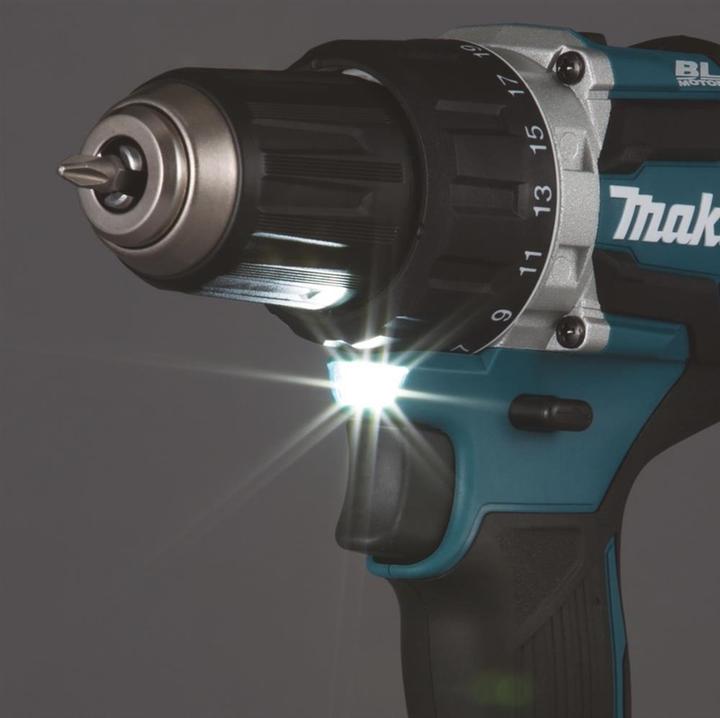 Productafbeelding Makita DLX5032T Combokit 18V 3x5.0ah Li-ion (DDF484, DTD153, DHS680, DJR187, DHR242)
