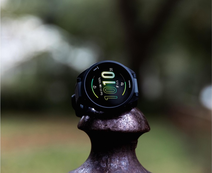 Image du produit Garmin Forerunner 165 (43 mm)