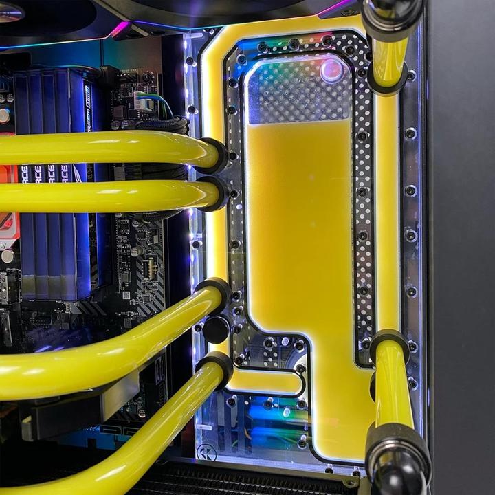 Actual product image Stealkey Customs Lian Li O11D Mini MK1 Distroplate DDC - Acrylic