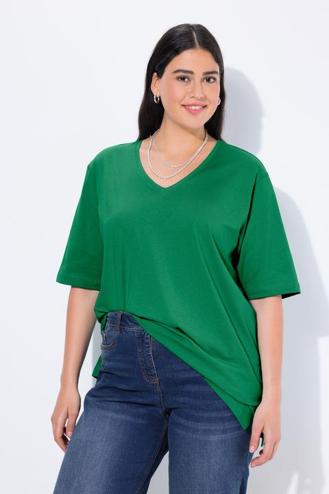 Actual product image Ulla Popken Basic V-Neck Relaxed Fit Short Sleeve Tee (60)